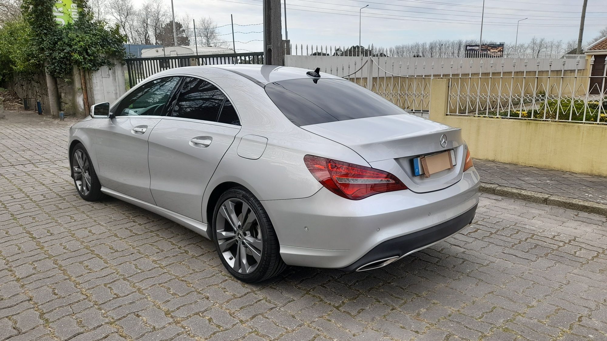 Mercedes Benz CLA 180 de 2018 Nacional