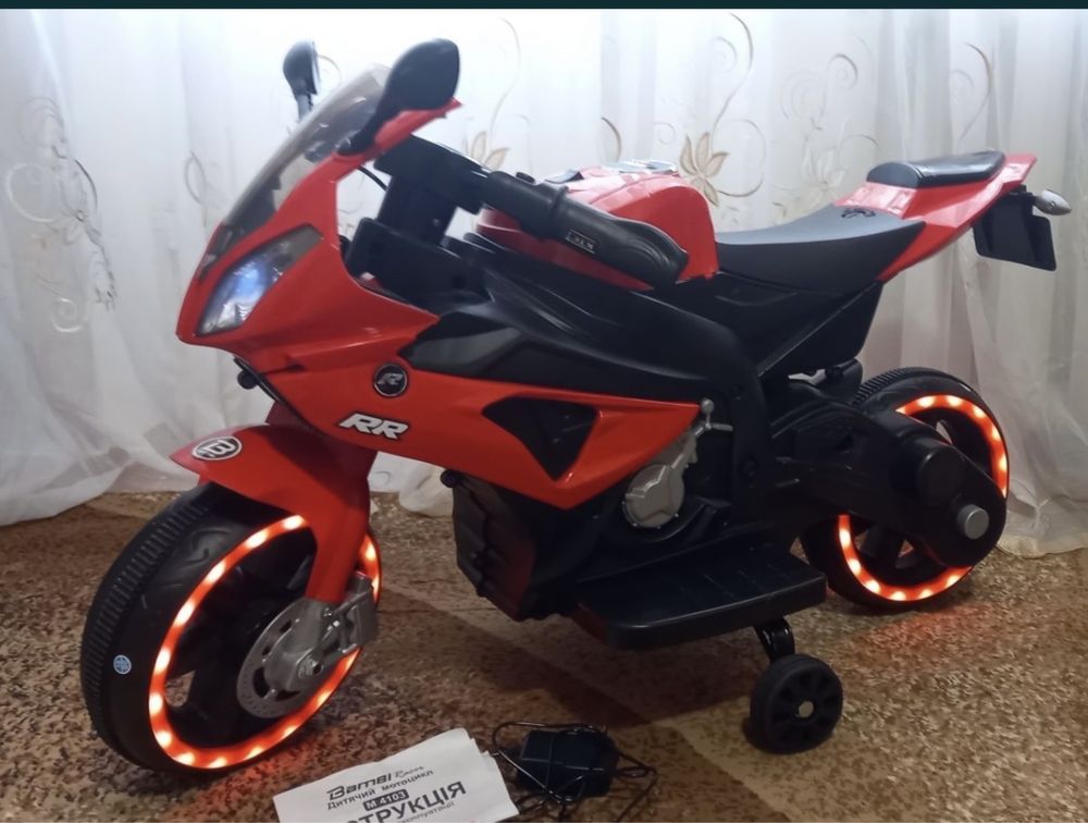 Дитячий мотоцикл  Bambi Racer M 4103-