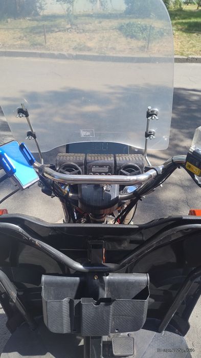 Трицикл гібридний 2500W 58,5A 72V