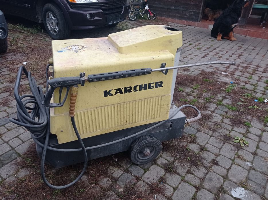 Myjka ciśnieniowa na gorącą wodę Karcher HDS 75