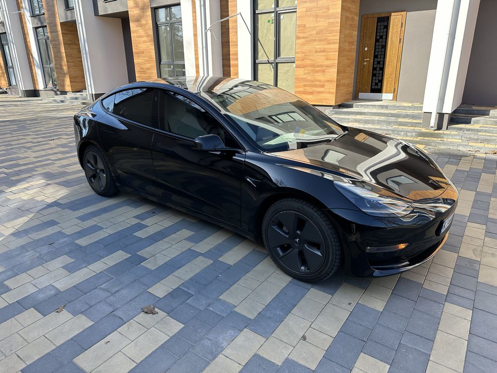 Tesla model 3 2021 82кВ