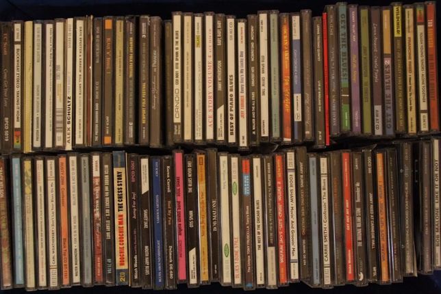 Mais de 150 CDs de música - unidade ou lote