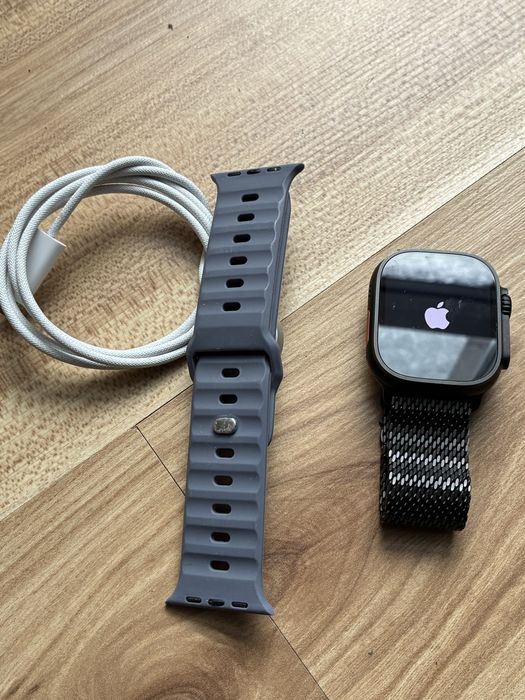 Apple Watch Ultra 2 black титановий ремінець