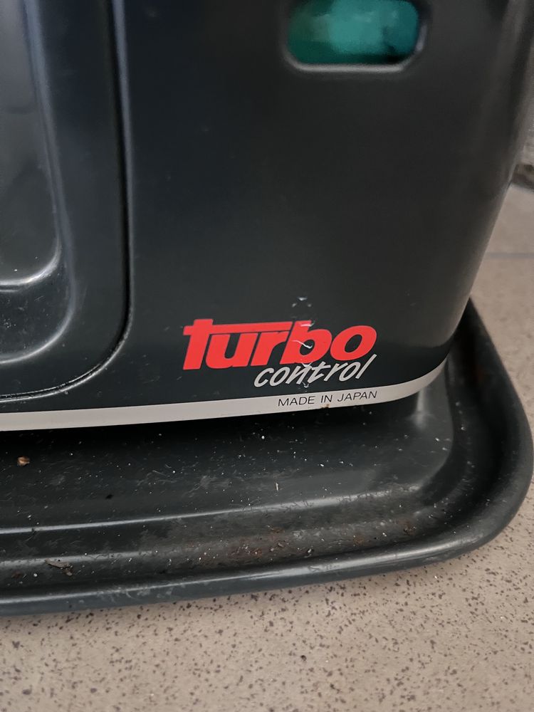 Japoński piec na naftę ZIBRO R410C