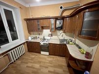 Продаж 2-ох кімнатної Сталінки в центральній частині міста