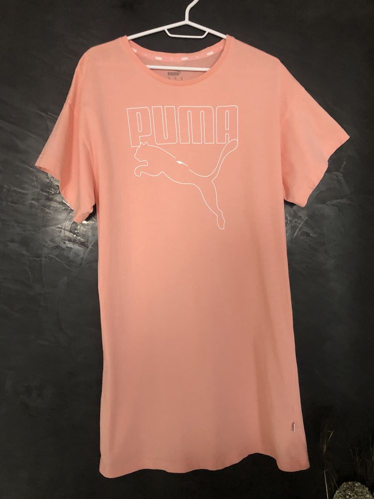 Персикова сукня Puma. Оригінал. Оверсайз.
