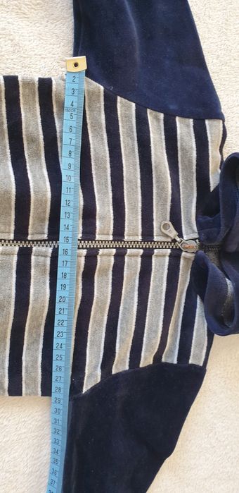 Dres welurowy dla chłopca r.86