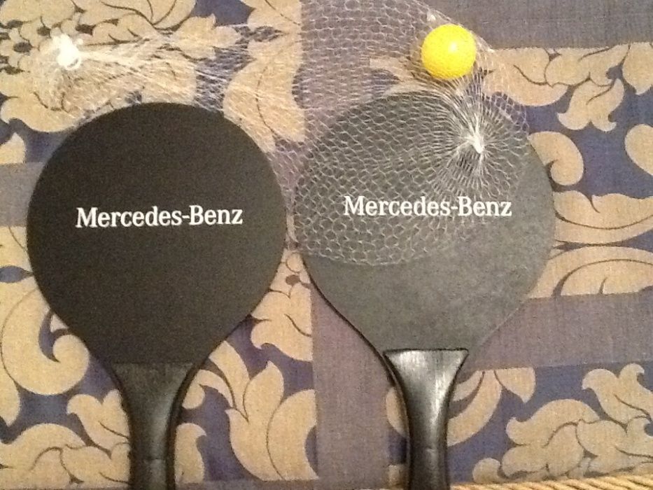 Colecionaveis Mercedes Benz - Raquetes com bola -