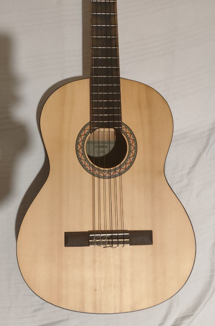 гитара Yamaha C40m