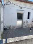 Alugo quarto com cozinha e WC próprio