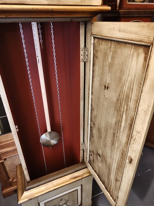 Zegar wolnostojący tempus fugit