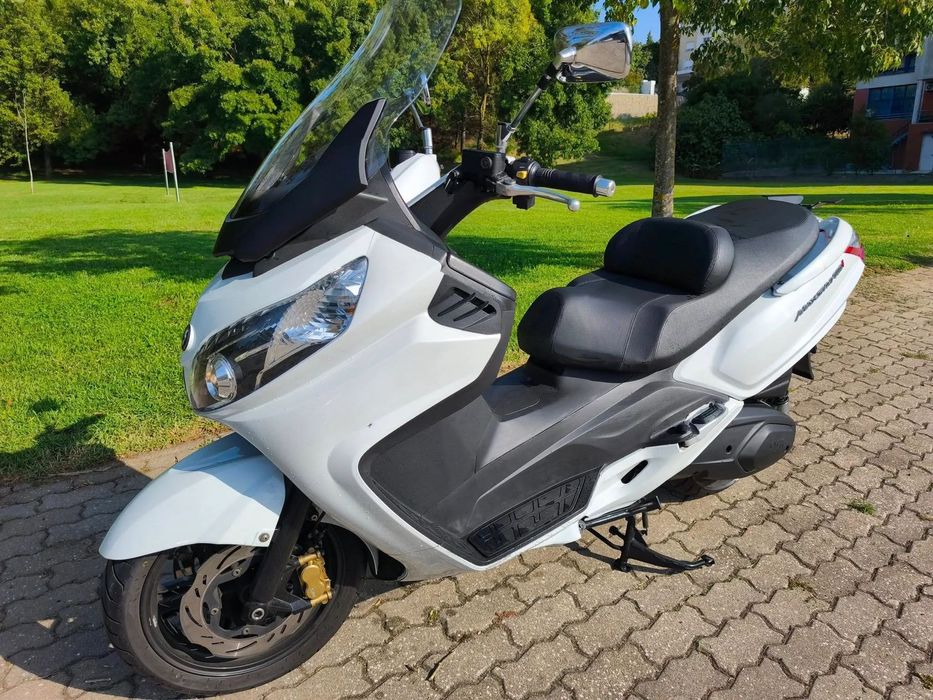 Sym MAXSYM 400
