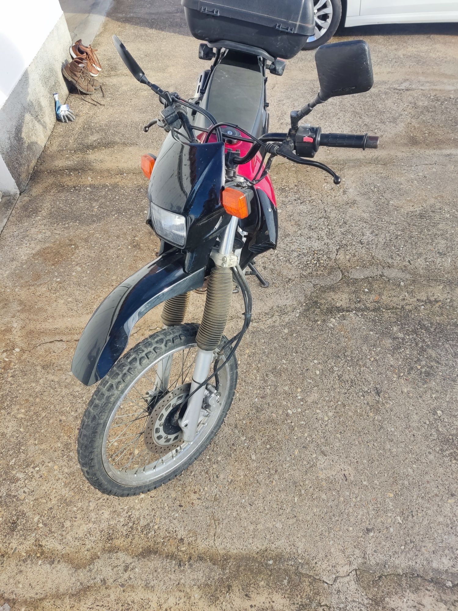 Moto Yamaha XT600