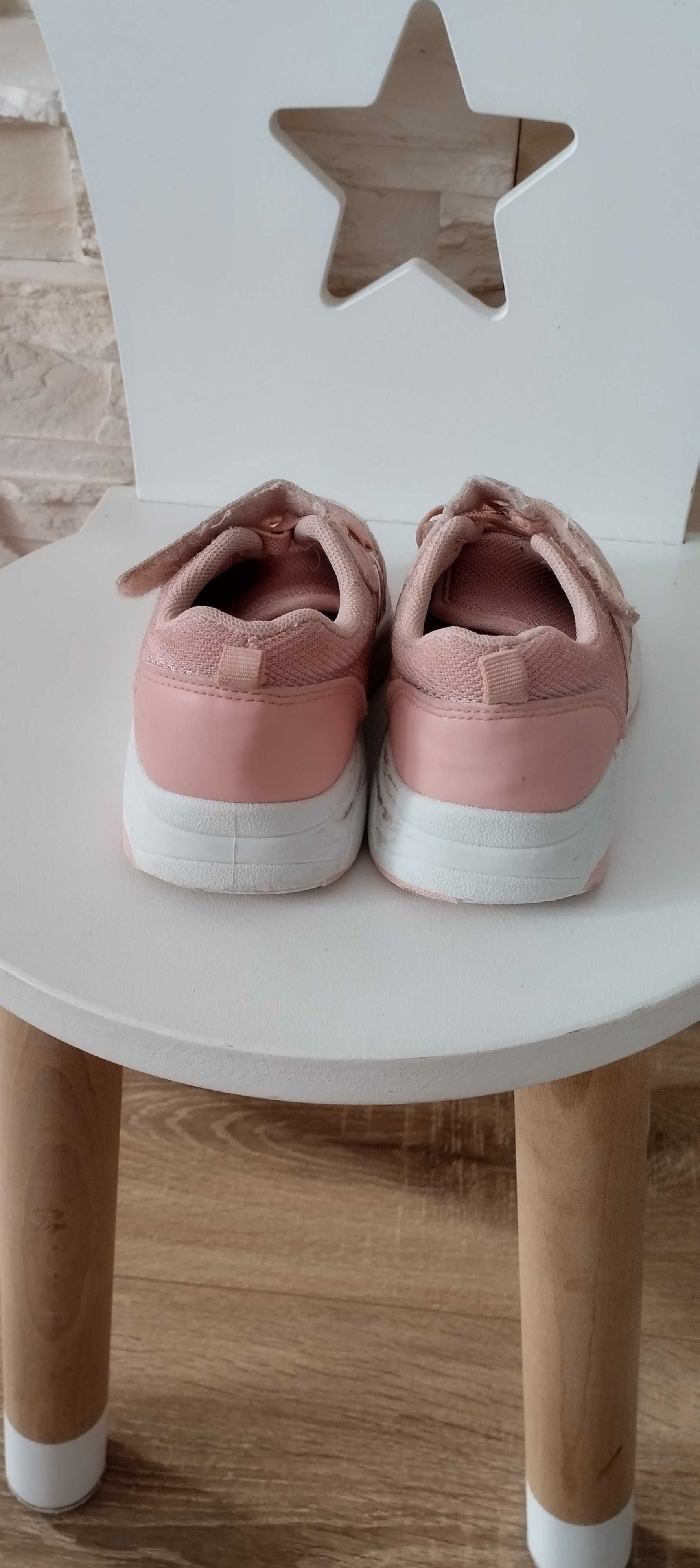 Sneakersy buty dla dziewczynki różowe r.26 Pepco