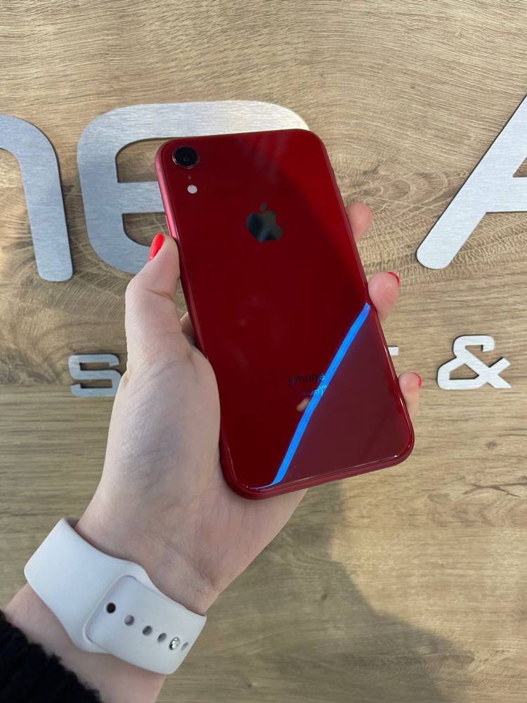 Apple iPhone XR 64Gb. (Red) магазин , гарантія , обмін