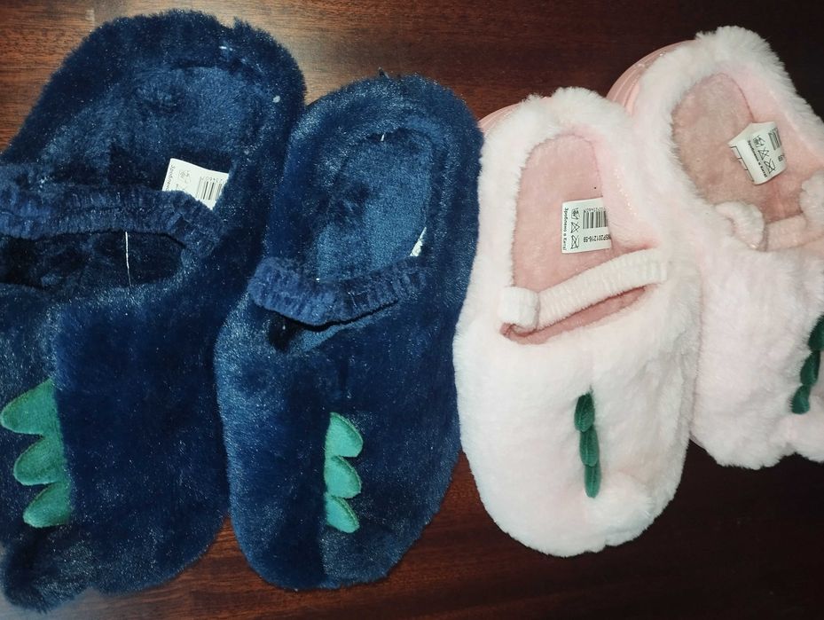 Тапки дитячі Динозаври сині рожеві, хутряні теплі,  28-29,  17.5 см