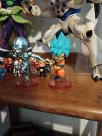 Duas figuras DBZ