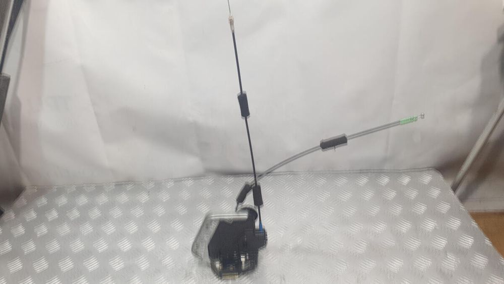 Замок двери задней правой электр 8 пинов LEXUS RX 2003-2009 разборка