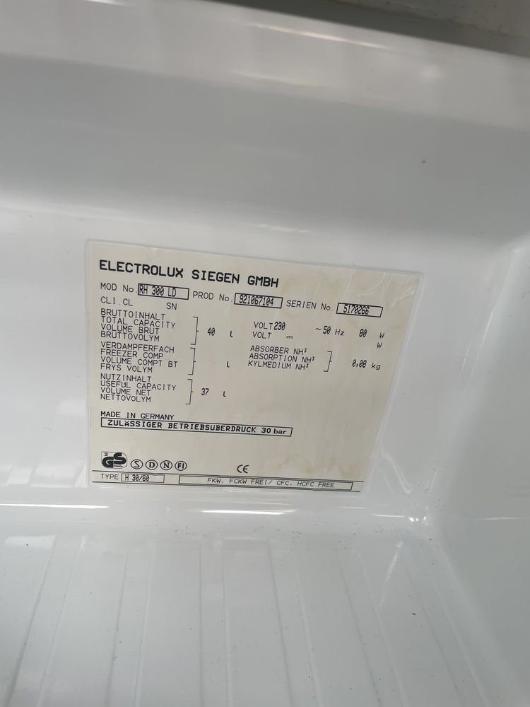 Minibar 37 L. Kamping. Chlodziarka. Elektrolux. Minibarek