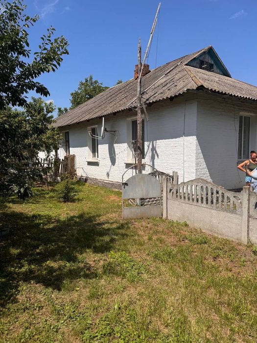 Продаж частиною будинку, квартирного типу