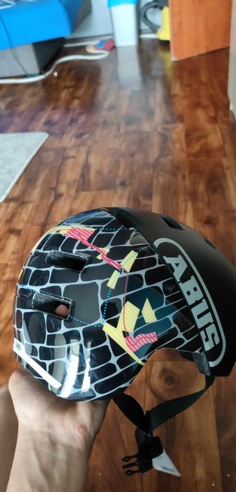 Kask abus skurb district ride