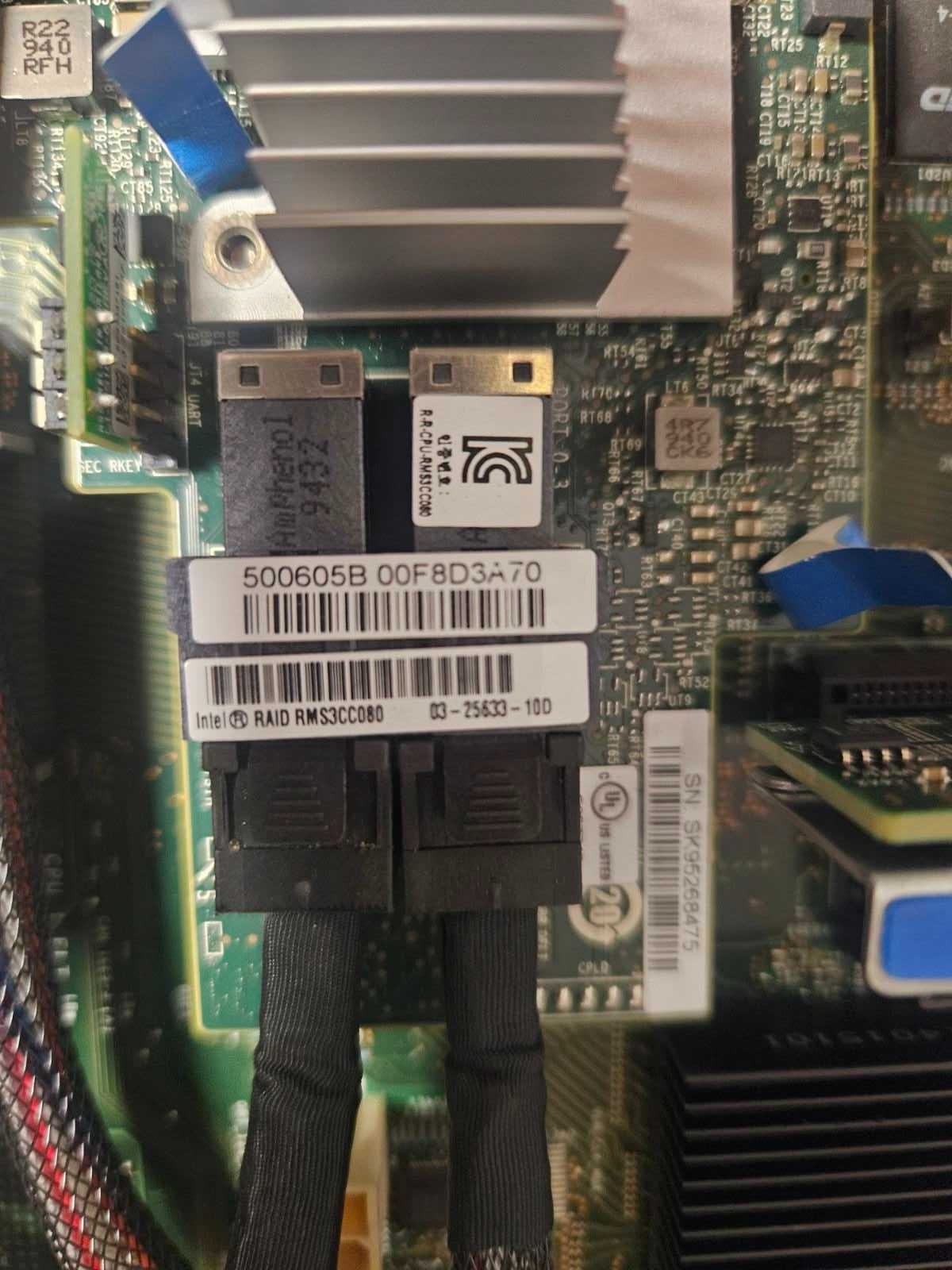Сервер LGA3647 Intel RR1000 8SFF 1U 2x XEON 6140 Gold = 36 ядер