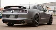 Ford Mustang 2010-2014 spoiler klapy styl California Special