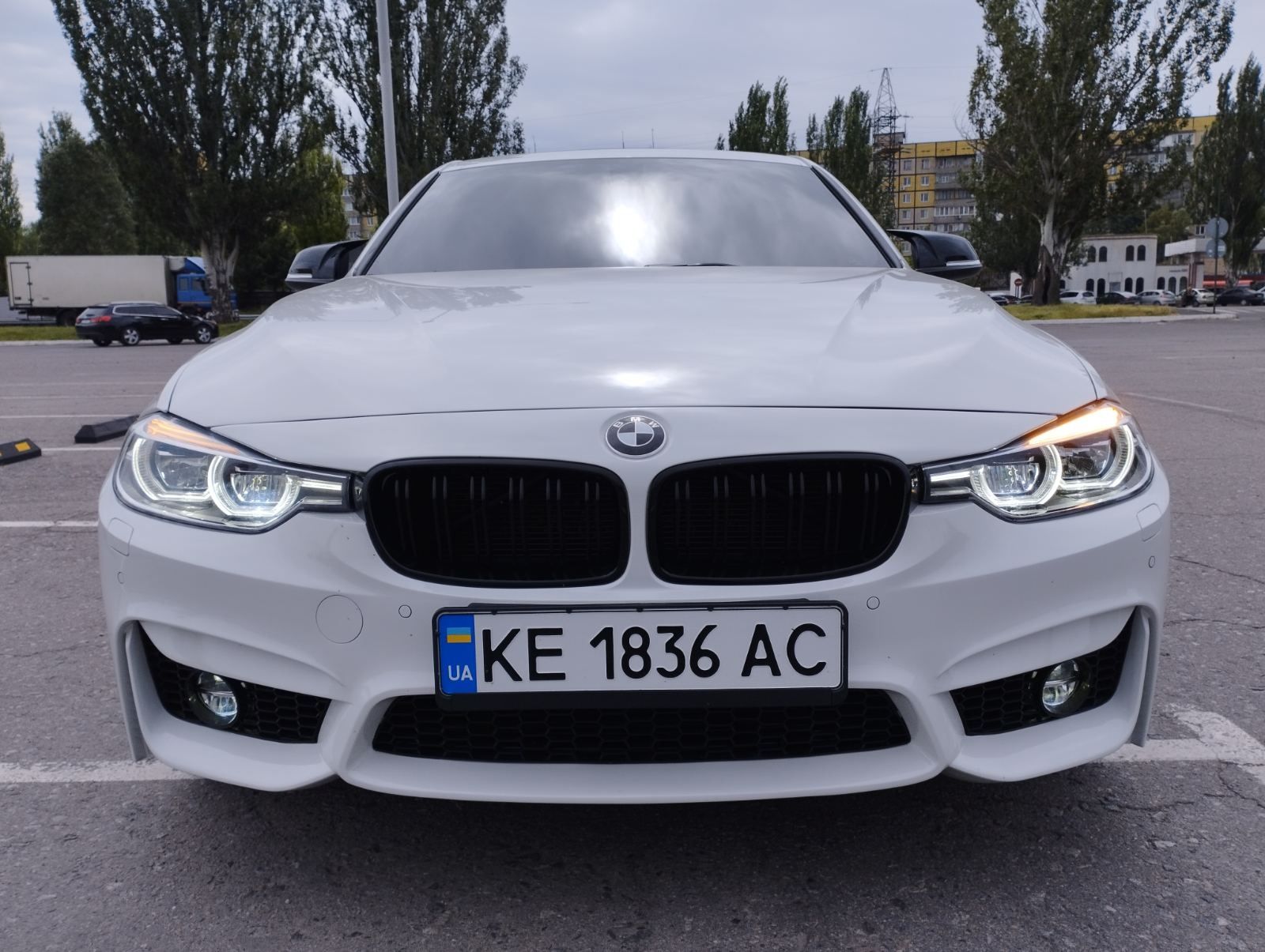 BMW F30 xDrive 328i