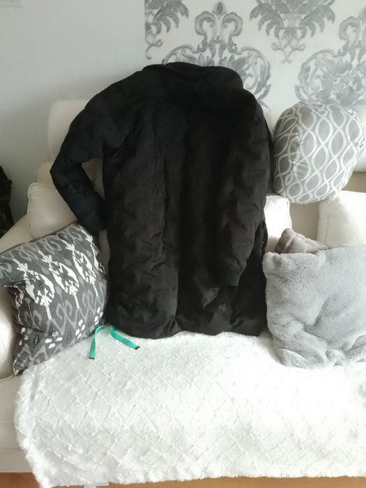 Kurtka ZARA 42 czarna pikowana