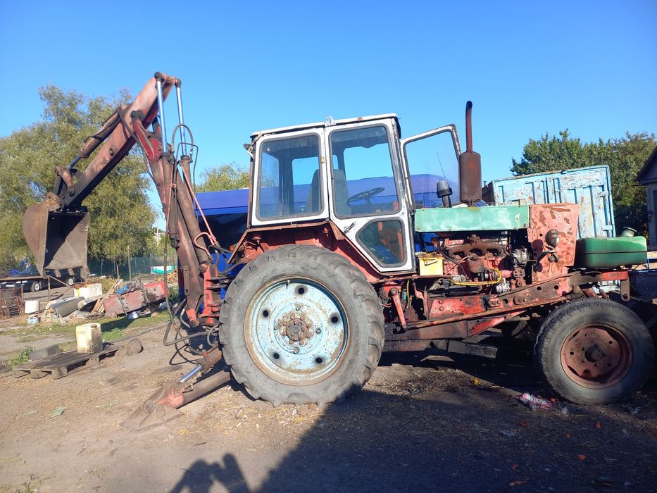 Продам экскаватор