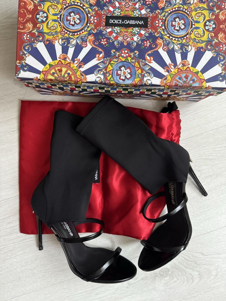 Продам босоніжки оригінал dolce&gabbana
