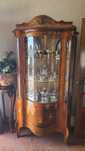 Vitrine italiana antiga