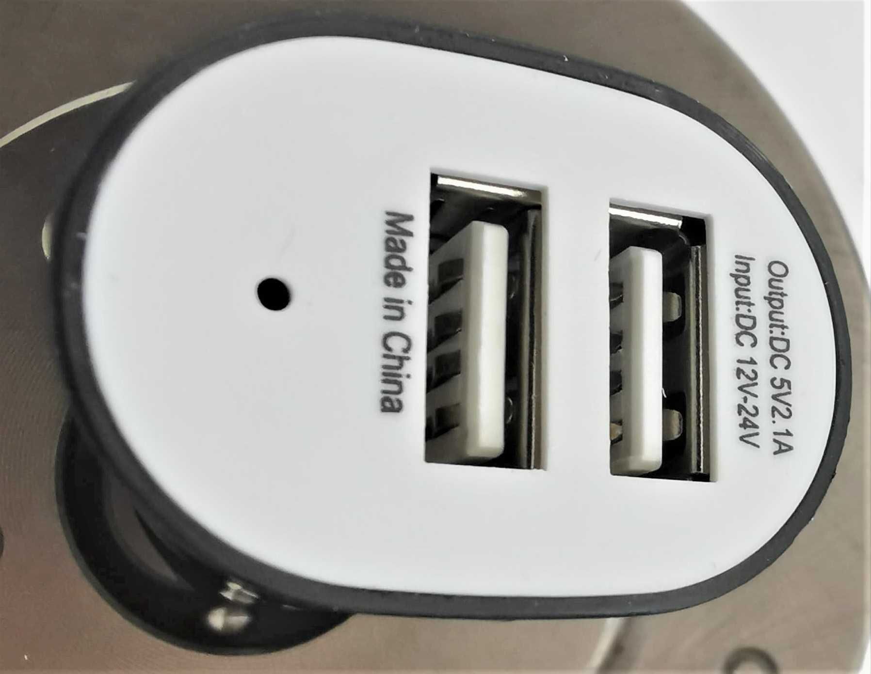 Ładowarka samochodowa 2x USB