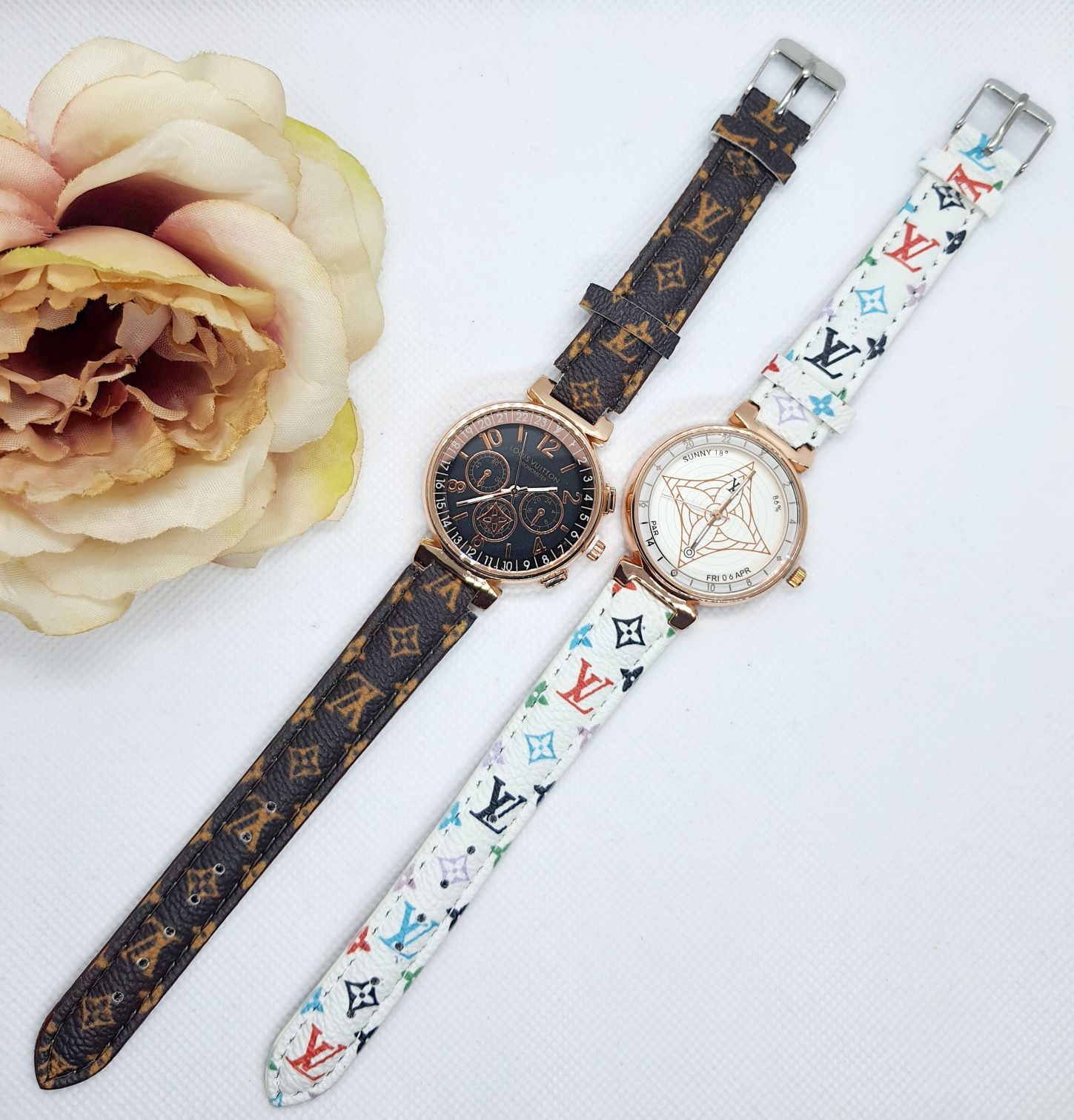 Zegarek damski biały w kolorowe wzory
