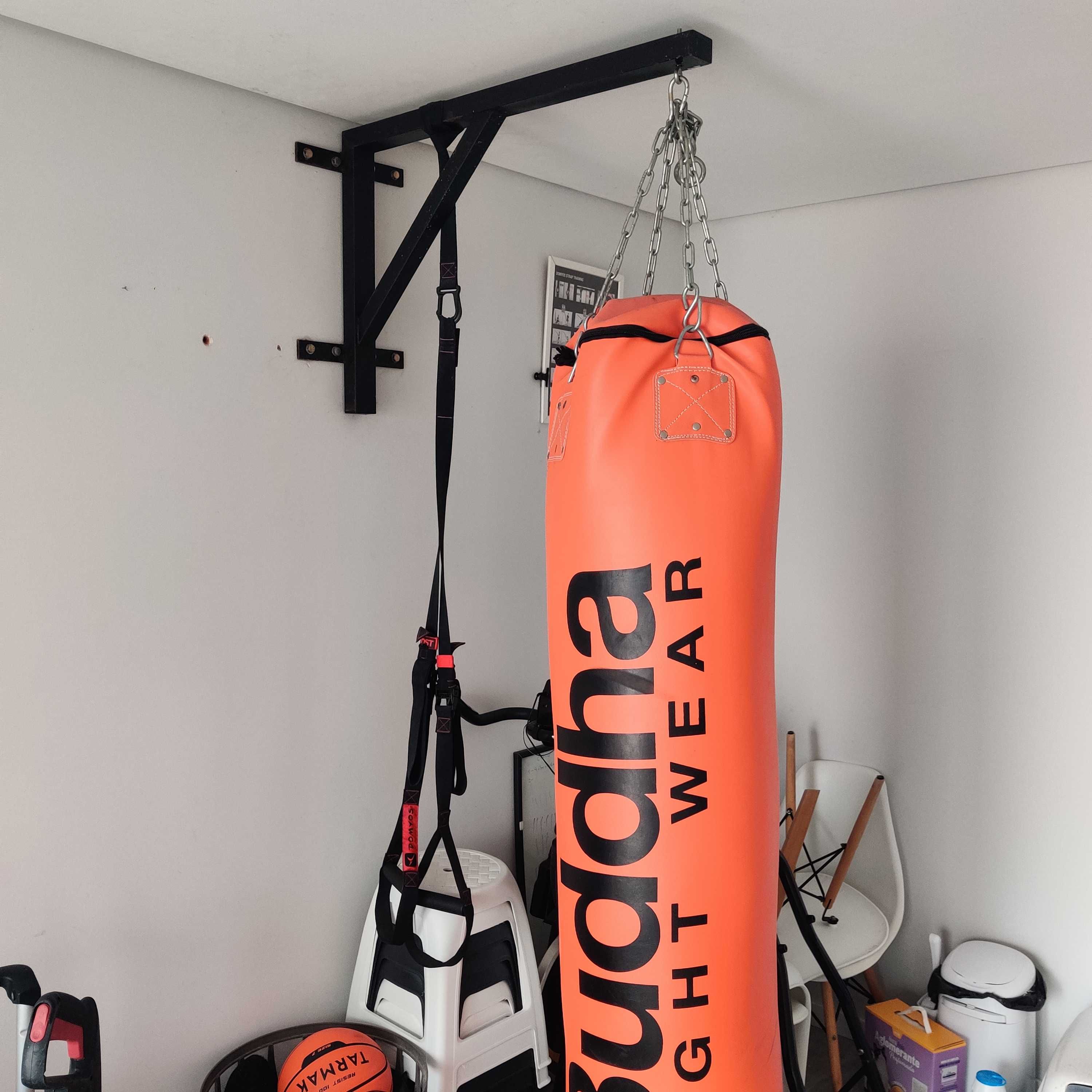 Saco de Boxe Buddha + Suporte de Parede – Pronto para Usar!