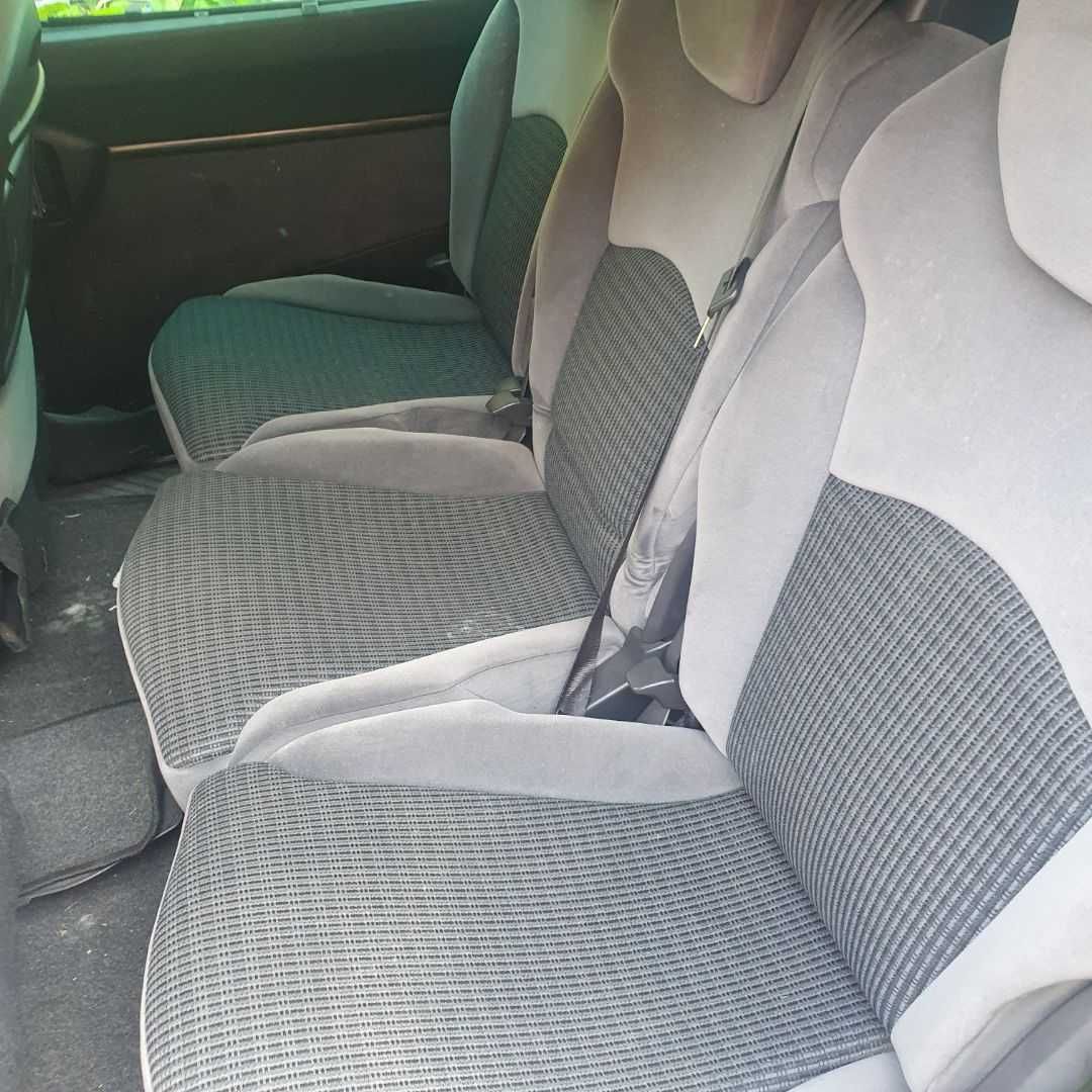 Citroen C8 2.0 hdi 120 KM silnik przeznaczony na części