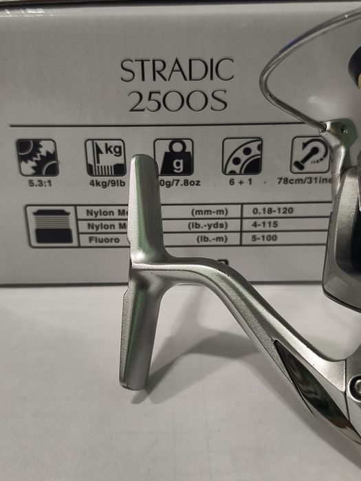 Shimano 19 Stradic 2500s,Azura Safina-X 83ML 2.28м 0.8-7г