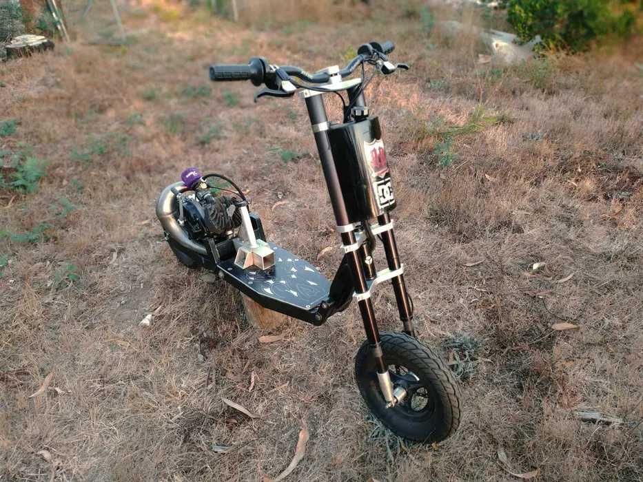 Trotinete a gasolina Bigboy V6