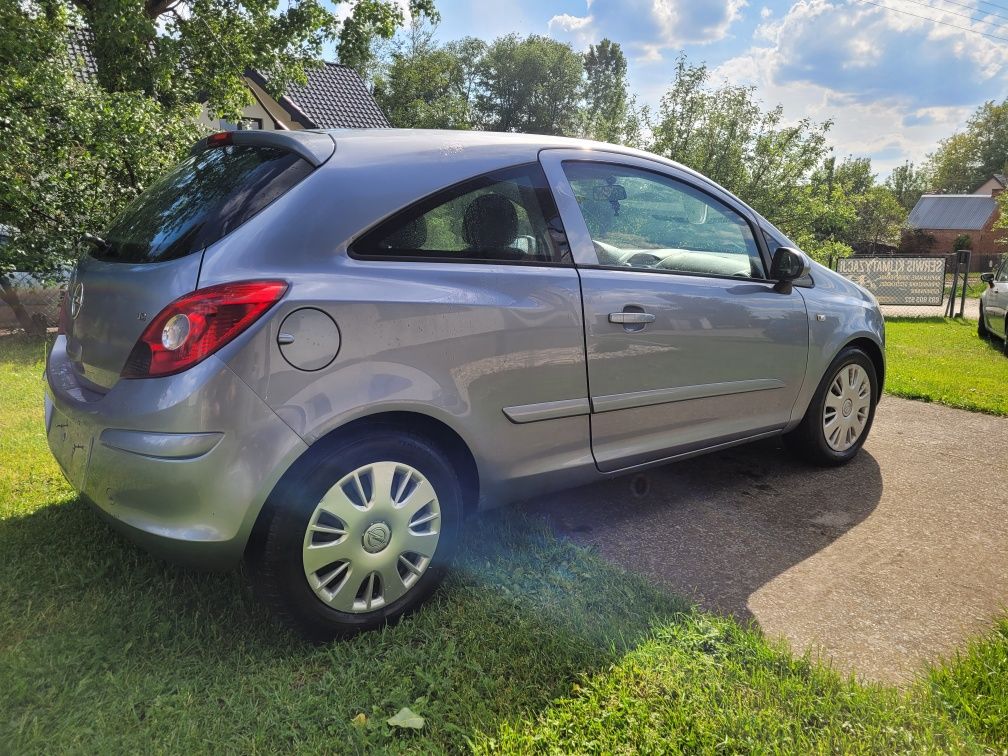 Corsa 1.2 klima super stan