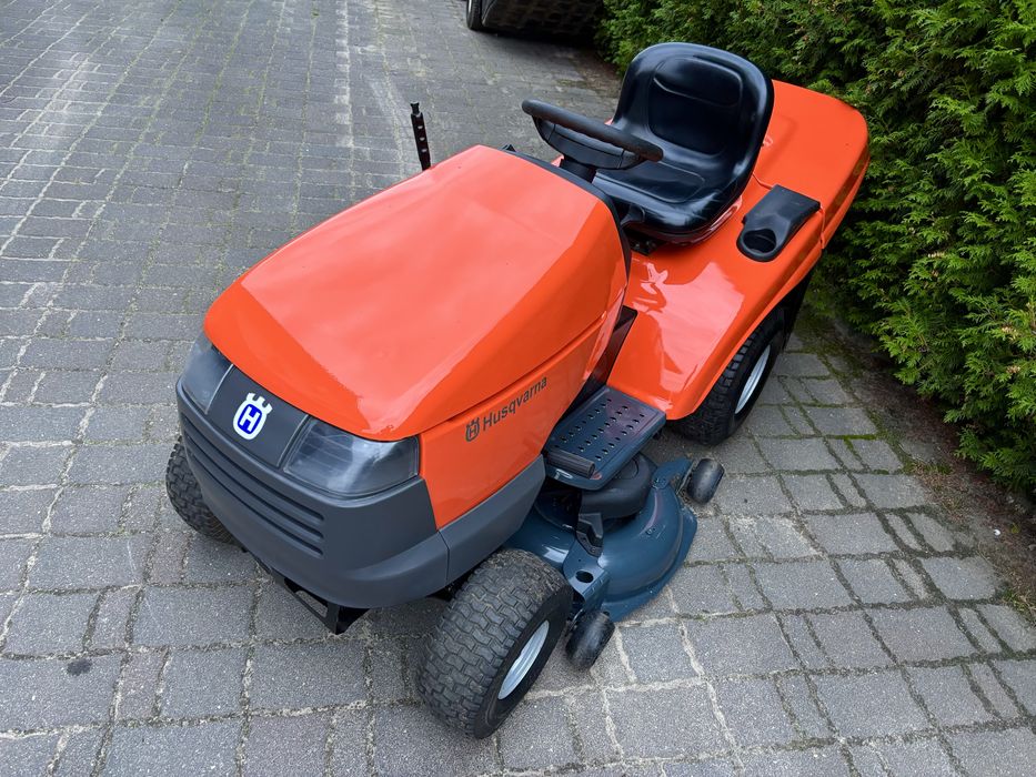 Traktorek Kosiarka Husqvarna Briggs 19.5KM Pompa Oleju Hydro kosz pług