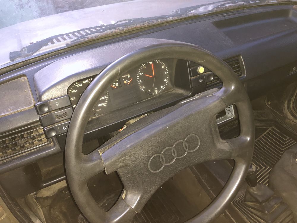 Розборка Шрот Volkswagen Audi 80 b2 1.6 dizel двигун кпп салон лобове