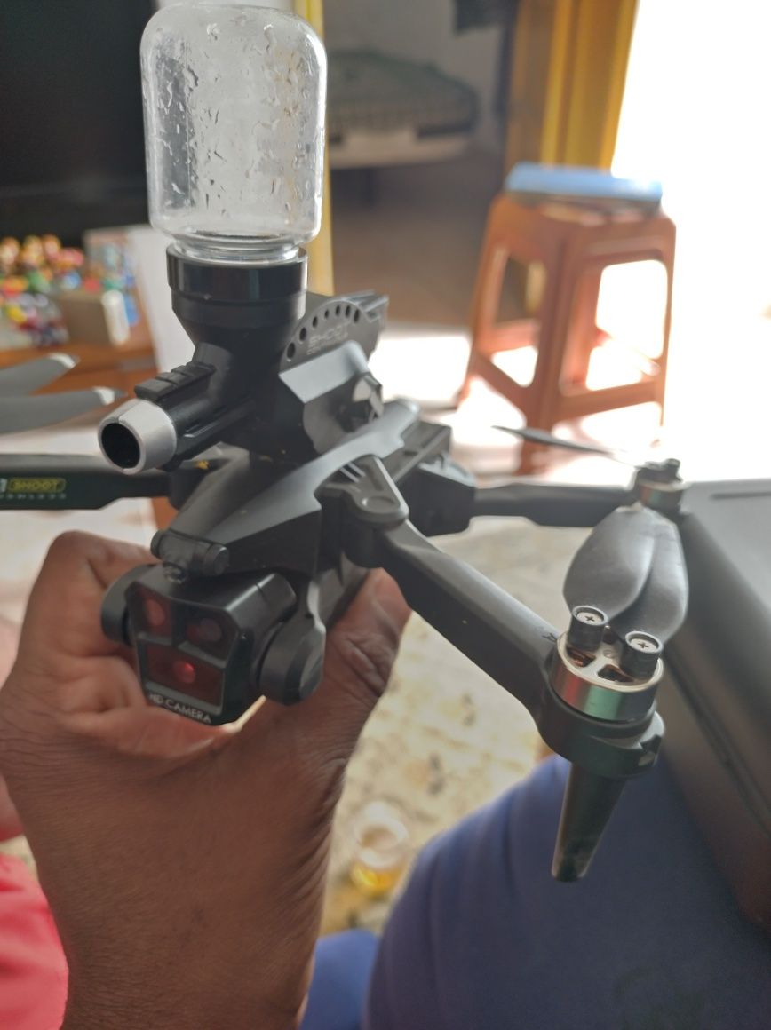 Vendo drone motor sem escova