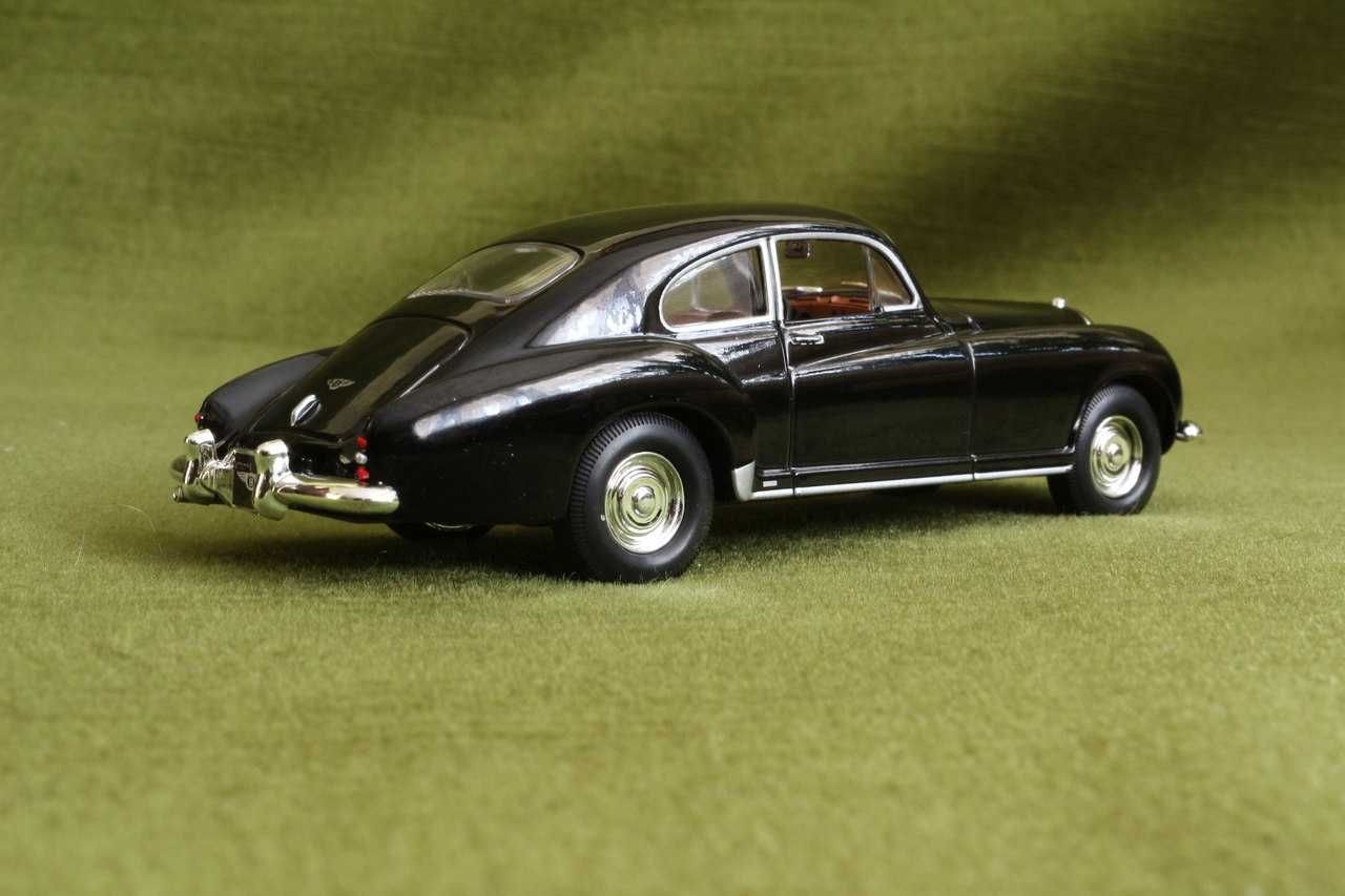 Bentley Continental Franay 1954  - model 1/43 Signature Series