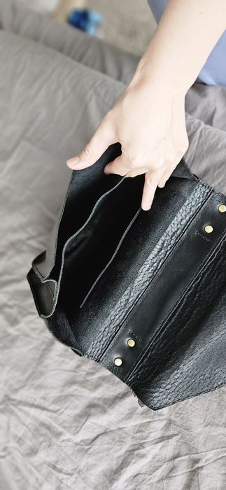 Шкіряна сумка жіноча через плече від boorbon