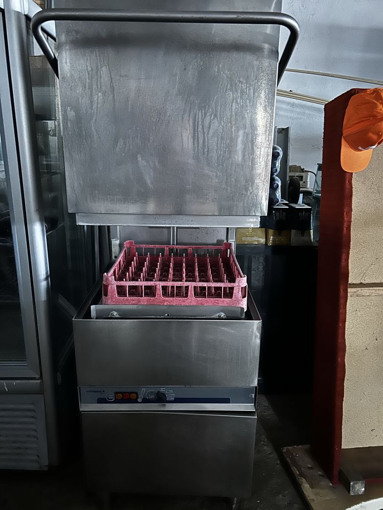 Maquina de lavar louça cupula