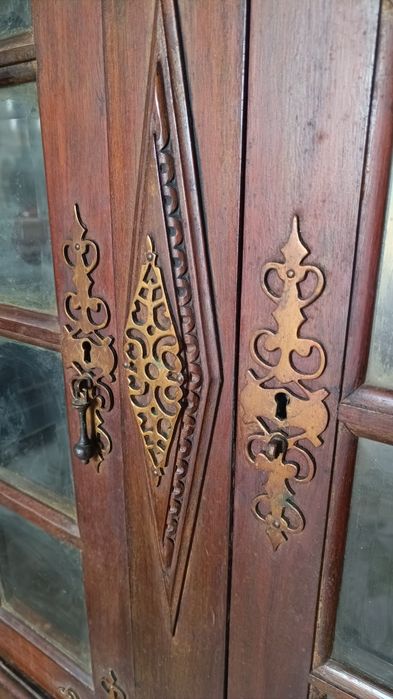 Armário/vitrine estilo Holandês