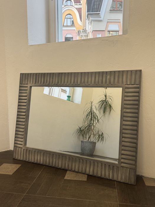 Дзеркало настінне 1140*840 дерево темне