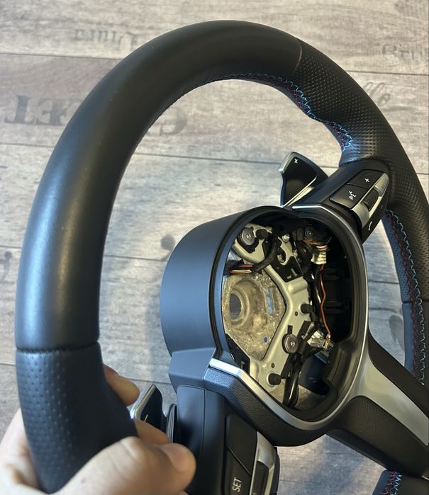 Kierownica M-pakiet BMW F20 F21 F22 F30 F31 F32 F36 obszyta jak nowa!