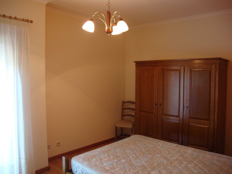 Arrenda-se apartamento em Oliveira de Azeméis