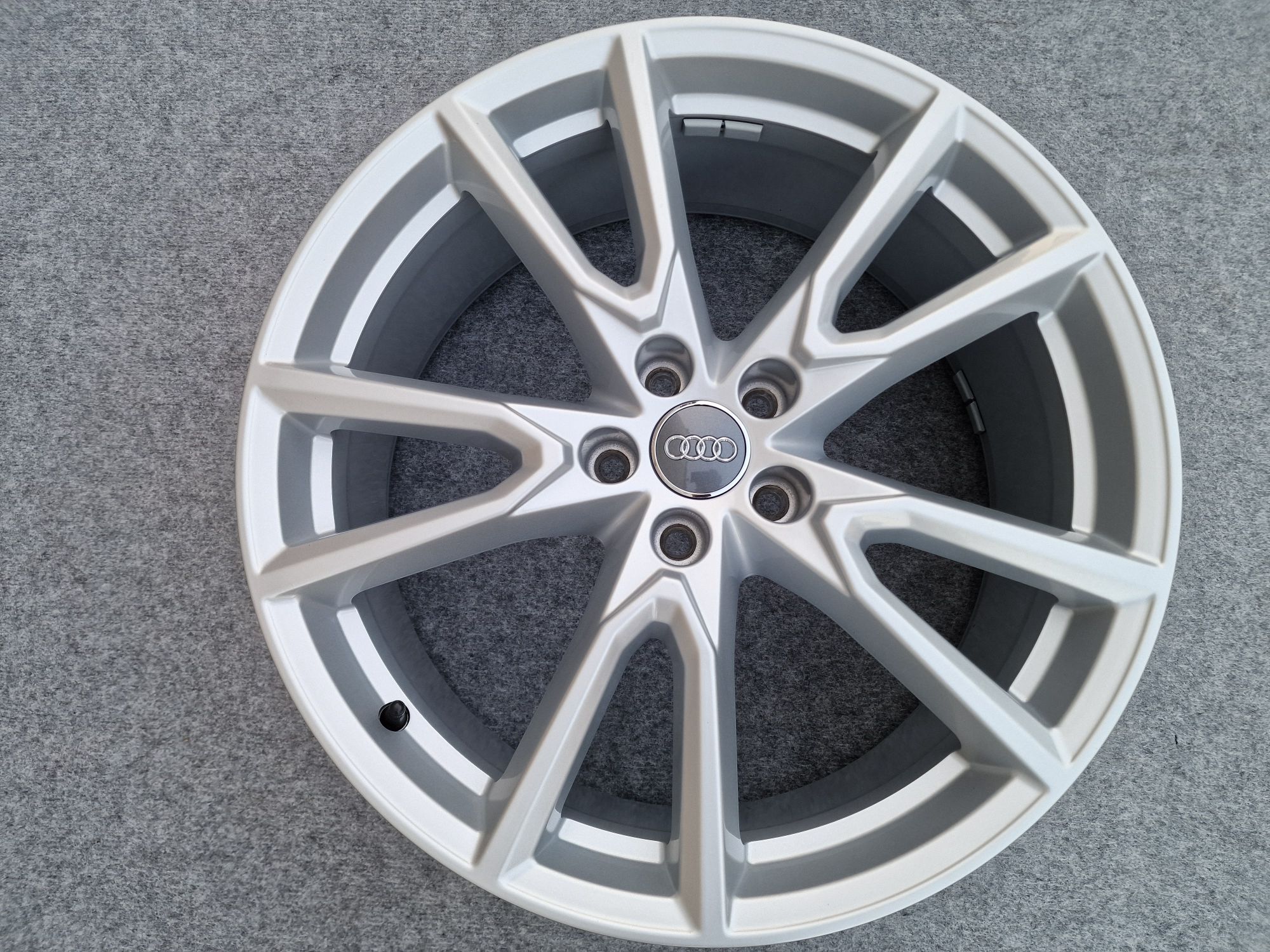FELGI 20' 5x112 AUDI A3 A4 A6 A8 Q2 Q3 Q4 Q5 S3 S4 S5 S8 RS-5 e-tron